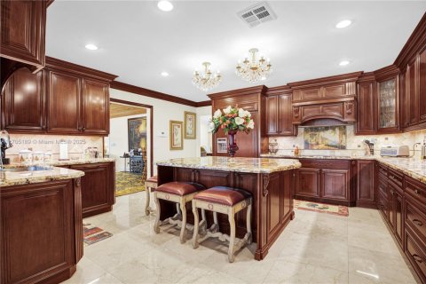 House in Palmetto Bay, Florida 5 bedrooms, 402.08 sq.m. № 1458084 - photo 20
