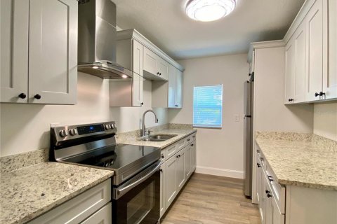 Appartement à louer à Eustis, Floride: 2 chambres, 91.69 m2 № 2426973 - photo 3