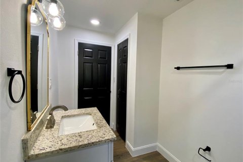 Appartement à louer à Eustis, Floride: 2 chambres, 91.69 m2 № 2426973 - photo 15
