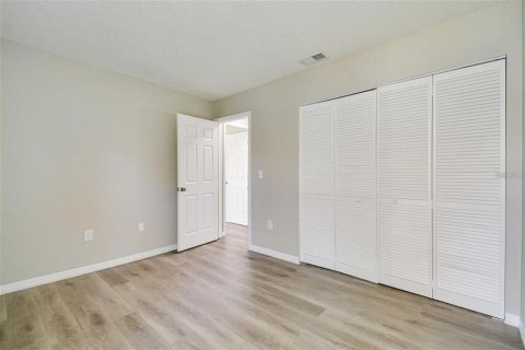 Condo in Tarpon Springs, Florida, 3 bedrooms  № 2167552 - photo 28