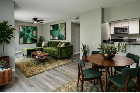 Condo in Tarpon Springs, Florida, 3 bedrooms  № 2167552 - photo 2