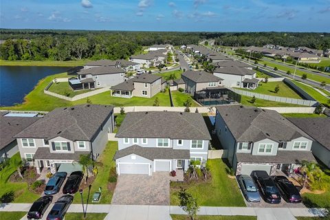 House in Wimauma, Florida 5 bedrooms, 304.53 sq.m. № 2216215 - photo 3