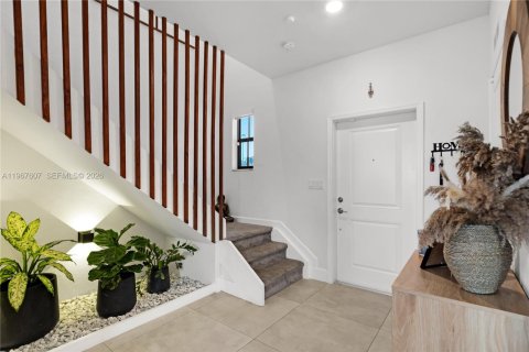 Adosado en venta en Miami Gardens, Florida, 3 dormitorios, 131.83 m2 № 2029705 - foto 17