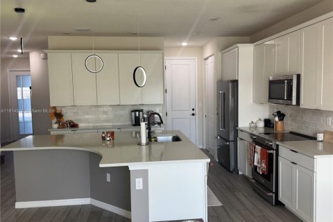 Купить виллу или дом в Окленд-Парк, Флорида 3 спальни, 182.65м2, № 1973595 - фото 10