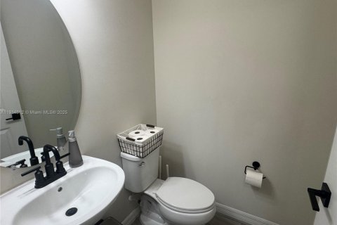 Купить виллу или дом в Окленд-Парк, Флорида 3 спальни, 182.65м2, № 1973595 - фото 14