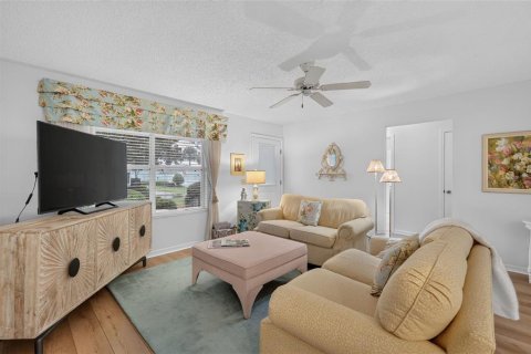 Villa ou maison à vendre à The Villages, Floride: 3 chambres, 141.86 m2 № 2398561 - photo 19