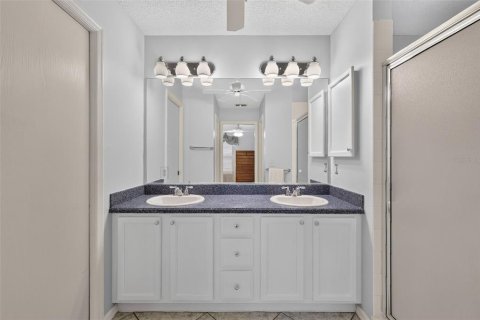 Villa ou maison à vendre à The Villages, Floride: 3 chambres, 141.86 m2 № 2398561 - photo 6