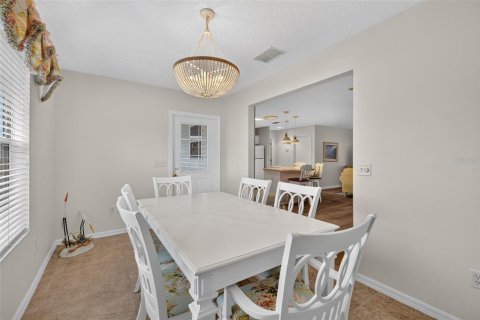 Villa ou maison à vendre à The Villages, Floride: 3 chambres, 141.86 m2 № 2398561 - photo 3