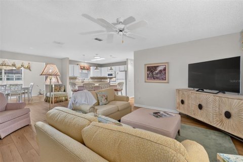 Villa ou maison à vendre à The Villages, Floride: 3 chambres, 141.86 m2 № 2398561 - photo 17