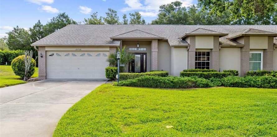 House in Hudson, Florida 2 bedrooms, 152.55 sq.m. № 1785293