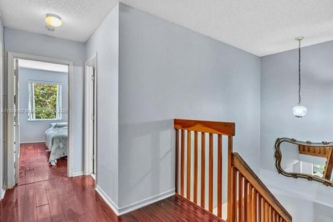 Villa ou maison à vendre à Pembroke Pines, Floride: 3 chambres, 173.08 m2 № 1930429 - photo 24