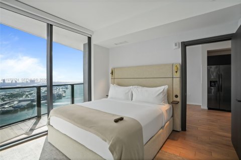 Condo in Miami, Florida, 1 bedroom  № 2046035 - photo 21