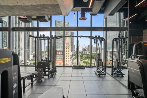 Condo in Miami, Florida, 1 bedroom  № 2046035 - photo 27