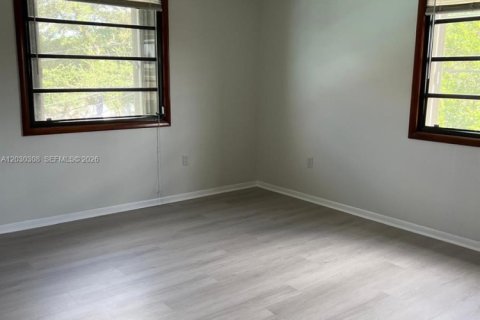 Apartamento en alquiler en Miami, Florida, 1 dormitorio, 63.17 m2 № 2077415 - foto 8
