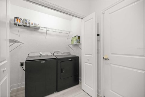 Casa en venta en Oxford, Florida, 3 dormitorios, 163.14 m2 № 2157142 - foto 26