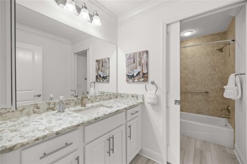 Casa en venta en Oxford, Florida, 3 dormitorios, 163.14 m2 № 2157142 - foto 20