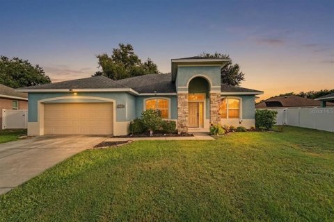 House in Grand Island, Florida 3 bedrooms, 189.71 sq.m. № 2312388 - photo 2