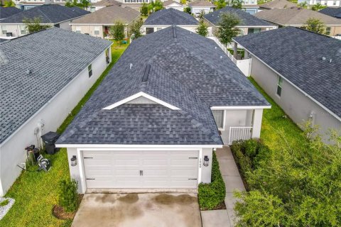 House in Davenport, Florida 3 bedrooms, 139.91 sq.m. № 1894632 - photo 6