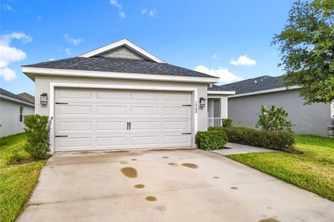 House in Davenport, Florida 3 bedrooms, 139.91 sq.m. № 1894632 - photo 2