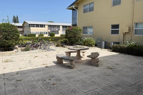 Condominio en venta en West Palm Beach, Florida, 2 dormitorios, 74.14 m2 № 2174347 - foto 14