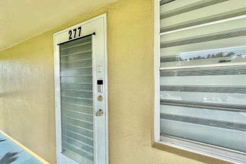 Condominio en venta en West Palm Beach, Florida, 2 dormitorios, 74.14 m2 № 2174347 - foto 12