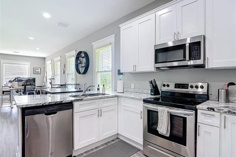 Casa en venta en Tampa, Florida, 3 dormitorios, 131.18 m2 № 1838314 - foto 27