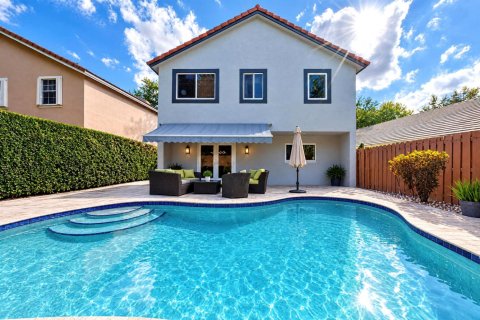 Villa ou maison à vendre à Plantation, Floride: 3 chambres, 184.97 m2 № 2432327 - photo 4