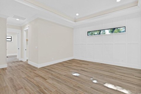Купить виллу или дом в Виро-Бич, Флорида 14 комнат, 368.36м2, № 2190141 - фото 14