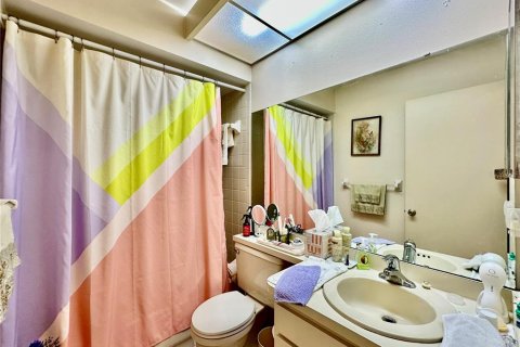 Copropriété à vendre à Sarasota, Floride: 2 chambres, 103.03 m2 № 2093194 - photo 28