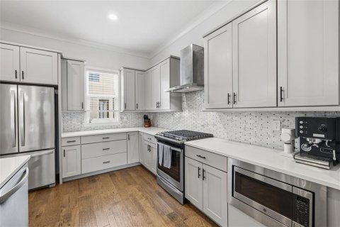 Купить таунхаус в Тампа, Флорида 3 комнаты, 242.85м2, № 2217239 - фото 7