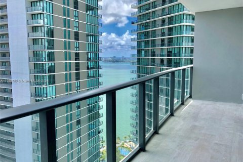 Condominio en venta en Miami, Florida, 1 dormitorio, 56.67 m2 № 1938534 - foto 1