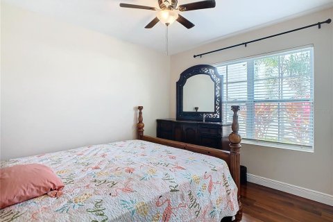 House in Winter Haven, Florida 4 bedrooms, 171.96 sq.m. № 1741026 - photo 18