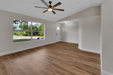 Villa ou maison à vendre à De Leon Springs, Floride: 3 chambres, 136.38 m2 № 2216986 - photo 7