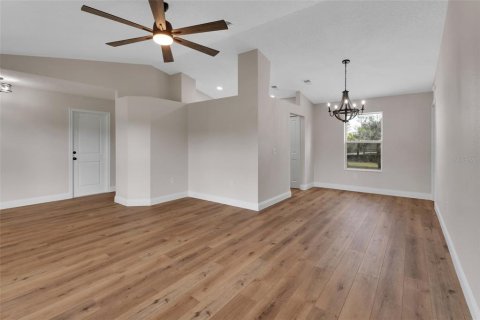 Villa ou maison à vendre à De Leon Springs, Floride: 3 chambres, 136.38 m2 № 2216986 - photo 6