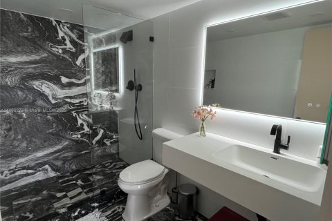 Снять в аренду кондоминиум в Помпано-Бич, Флорида 2 спальни, 97.55м2, № 1952942 - фото 10