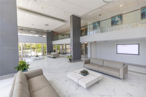 Снять в аренду кондоминиум в Помпано-Бич, Флорида 2 спальни, 97.55м2, № 1952942 - фото 17