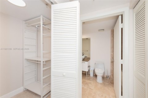 Copropriété à louer à Miami, Floride: 1 chambre, 91.69 m2 № 2053257 - photo 10