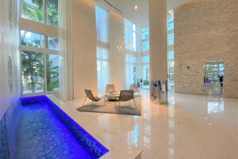 Copropriété à louer à Miami, Floride: 1 chambre, 91.69 m2 № 2053257 - photo 18