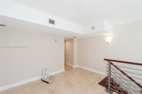 Copropriété à louer à Miami, Floride: 1 chambre, 91.69 m2 № 2053257 - photo 8