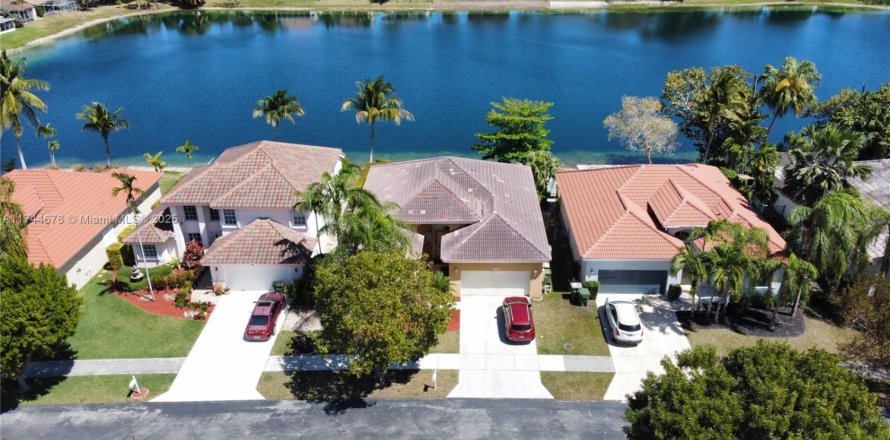 Casa en Homestead, Florida 4 dormitorios, 163.97 m2 № 1713099