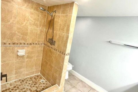 Copropriété à louer à Homestead, Floride: 2 chambres, 79.52 m2 № 2063517 - photo 10