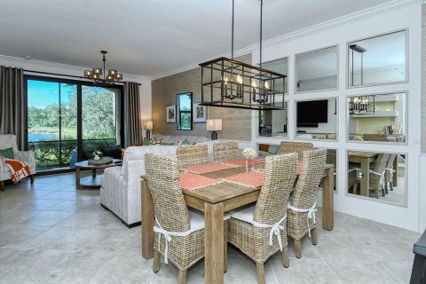 Copropriété à louer à Bradenton, Floride: 2 chambres, 104.14 m2 № 2437155 - photo 3