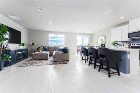 Casa en alquiler en Parrish, Florida, 4 dormitorios, 183.2 m2 № 1899292 - foto 13