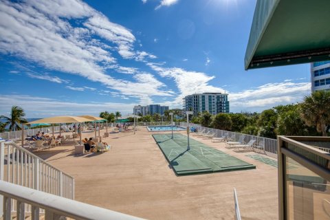 Condo in Pompano Beach, Florida, 1 bedroom  № 2191806 - photo 27