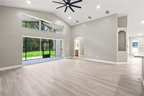 Villa ou maison à vendre à Fish Hawk, Floride: 3 chambres, 201.23 m2 № 2359260 - photo 8