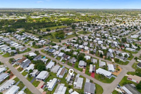 Купить земельный участок в Дейви, Флорида № 2158377 - фото 22