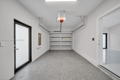 Casa en venta en Lehigh Acres, Florida, 3 dormitorios № 2018295 - foto 24