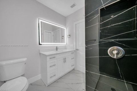 Casa en venta en Lehigh Acres, Florida, 3 dormitorios № 2018295 - foto 23