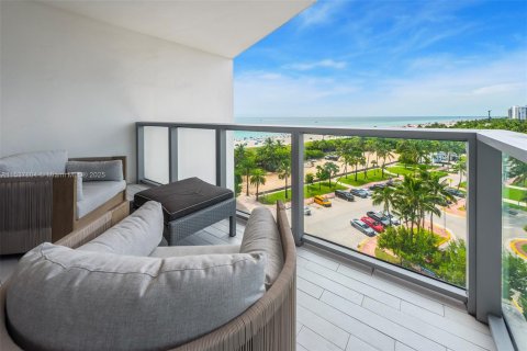 Condo in Miami Beach, Florida, 1 bedroom  № 2022961 - photo 20