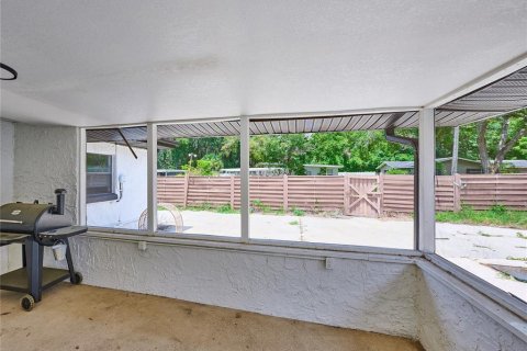 Villa ou maison à vendre à Sanford, Floride: 5 chambres, 206.8 m2 № 2223076 - photo 30